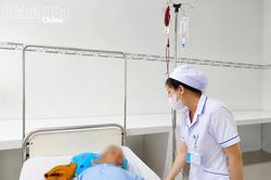 Bệnh viện Đa khoa Ninh Thuận điều trị kịp thời trường hợp thiếu máu nặng qua khám sức khỏe toàn dân