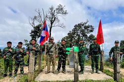 Tuần tra song phương, giữ vững an ninh biên giới Việt Nam - Lào