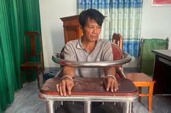 Khống chế đối tượng chém người
