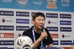 ASEAN Cup 2026: HLV Kim Sang Sik thận trọng, Malaysia chưa bỏ cuộc