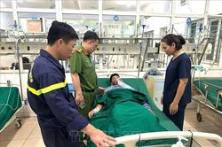 Điều trị tích cực cho ba chiến sĩ bị ngạt khí khi chữa cháy rừng