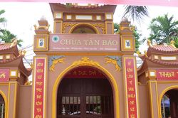 Ch&ugrave;a T&acirc;n Bảo - cột mốc t&acirc;m linh vững ch&atilde;i nơi địa đầu Tổ quốc