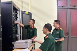 Thi đua làm chủ kỹ thuật vô tuyến điện
