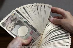 Vẫn chưa thể vực dậy đồng yen