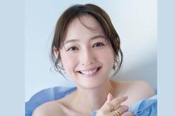 Nozomi Sasaki tiết lộ kế hoạch 'giải nghệ ở tuổi 25'