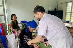 Đảm bảo y tế vùng lũ