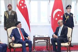 Đưa quan hệ Đối tác Chiến lược toàn diện Việt Nam - Singapore đi vào chiều sâu, thực chất