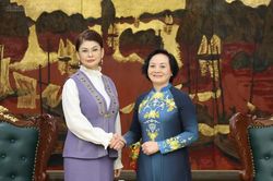 Việt Nam - Kazakhstan th&uacute;c đẩy giao lưu nh&acirc;n d&acirc;n, vun đắp t&igrave;nh hữu nghị