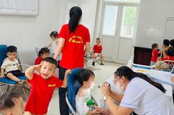 Nhiều học sinh, sinh viên được Quỹ Bảo hiểm y tế chi trả chi phí khám, chữa bệnh hàng tỷ đồng