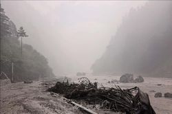 Nepal nằm trong v&ugrave;ng nguy cơ cao về tan chảy s&ocirc;ng băng