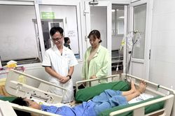 45 phút cấp cứu và gần một tháng can thiệp ECMO cứu nam sinh 17 tuổi