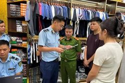 Chuyển cơ quan điều tra vụ việc kinh doanh quần áo giả mạo nhãn hiệu nổi tiếng