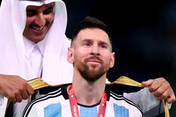 Messi tránh được cái kết nhiều huyền thoại không thể