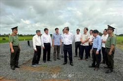 Khẩn trương tăng khai thác cát cho cao tốc Châu Đốc - Cần Thơ - Sóc Trăng