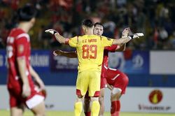 Hà Nội FC thua đau Công an TP.HCM, HLV Harry Kewell chỉ ra điểm khác biệt