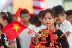 PETROVIETNAM và sứ mệnh thắp sáng tri thức vùng biên cương