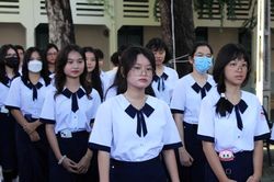 Trường học không được tự ý đặt thêm các khoản thu