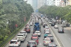 Cải thiện không khí Hà Nội không thể chỉ trông vào giảm phát thải giao thông