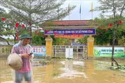 Huế triển khai các phương án ứng phó mưa lớn, sạt lở và biển động