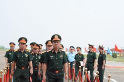 Tổng duyệt Lễ xuất quân Bệnh viện dã chiến cấp 2 số 8 và Đội Công binh số 5