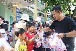 Trung thu ở những thôn xa