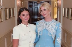 'Ngoại giao thời trang' nhà Tổng thống Trump với thiết kế Trung Quốc
