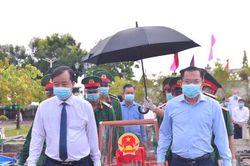 Tiến hành lấy mẫu xác định danh tính liệt sĩ tại Nghĩa trang liệt sĩ tỉnh