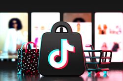 TikTok Shop sắp thu thêm loại phí mới: Người mua hàng có bị ảnh hưởng?