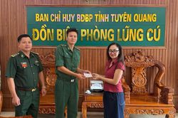Hành động đẹp của Binh nhất Lý Tuấn Anh