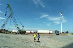 Chuyển dịch kinh tế xanh từ năng lượng tái tạo