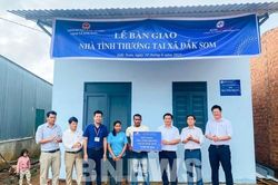 Những dòng điện thắp sáng niềm tin