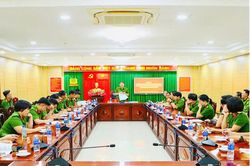 Trường Cao đẳng CSND II tọa đàm góp ý cho các dự án luật do Bộ Công an chủ trì soạn thảo