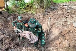 Cà Mau: Quy tập thành công 3 hài cốt liệt sĩ tại nghĩa trang tạm Cầu Chữ Y