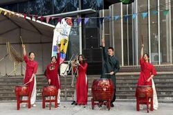 Tôn vinh tiếng Việt: Kiều bào tại Australia thắp lửa yêu thương nơi xứ người