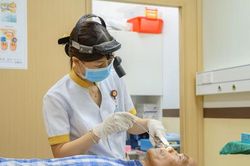 Phẫu thuật thành công cho bệnh nhân chịu cảnh 'ngủ ngồi' hơn 10 năm ở Cà Mau