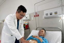 Cứu sống bệnh nhân ung thư gan vỡ khối u, xuất huyết ồ ạt
