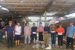 Quảng Trị: Lốc xoáy gây thiệt hại cho hộ kinh doanh ven biển