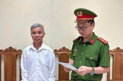Phú Thọ: Khởi tố 2 cựu cán bộ xã tự ý bán đất, trụ sở công