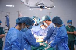 Nữ giáo viên tử vong do tai nạn giao thông được gia đình hiến tạng cứu người