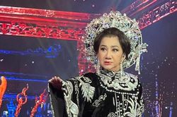 NSƯT Thanh Thanh Tâm: 'Giữ lửa cải lương bằng tình yêu và sự đổi mới'