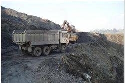 Kho&aacute;ng sản H&agrave; Giang (HGM): Lợi nhuận qu&yacute; 3 'bốc hơi' 82% do gi&aacute; b&aacute;n lao dốc, rục rịch họp cổ đ&ocirc;ng bất thường
