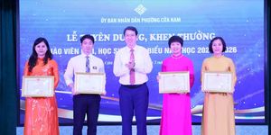 Phường Cửa Nam tuyên dương giáo viên giỏi, học sinh giỏi