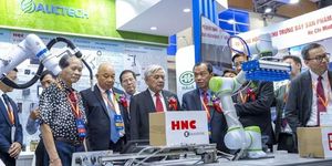 Triển lãm quốc tế về máy móc và thiết bị công nghiệp tại Hà Nội