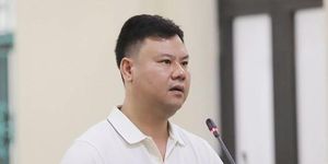Chặn đầu xe người khác, người đàn ông bị xử phạt 50 triệu đồng