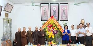 Chủ tịch Ủy ban MTTQ Việt Nam TP Hà Nội chúc mừng Đại lễ Phật đản 2026