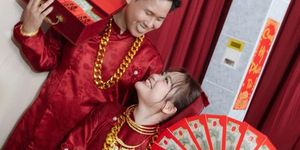 Vét sạch 150 triệu và 2 cây vàng tặng chồng trong ngày cưới, cô dâu gây bão với lời nhắn: 'Muốn làm gì thì làm'