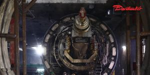 Tháo dỡ robot đào hầm 'Táo bạo' sau khi hoàn thành khoan tuyến Metro Nhổn - ga Hà Nội