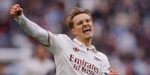 Arsenal nghiên cứu bài penalty của PSG