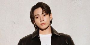Jungkook BTS tái hiện không khí thập niên 1990 sau vụ 'vi phạm quyền sở hữu trí tuệ'