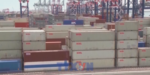 Triển vọng kinh tế Mỹ tiếp tục chịu sức ép